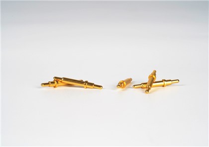 Dubbelsidig dubbelfjädrande Pogo-nål